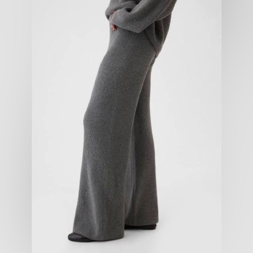GAP XL Wide-Leg Sweater Pants - Gray